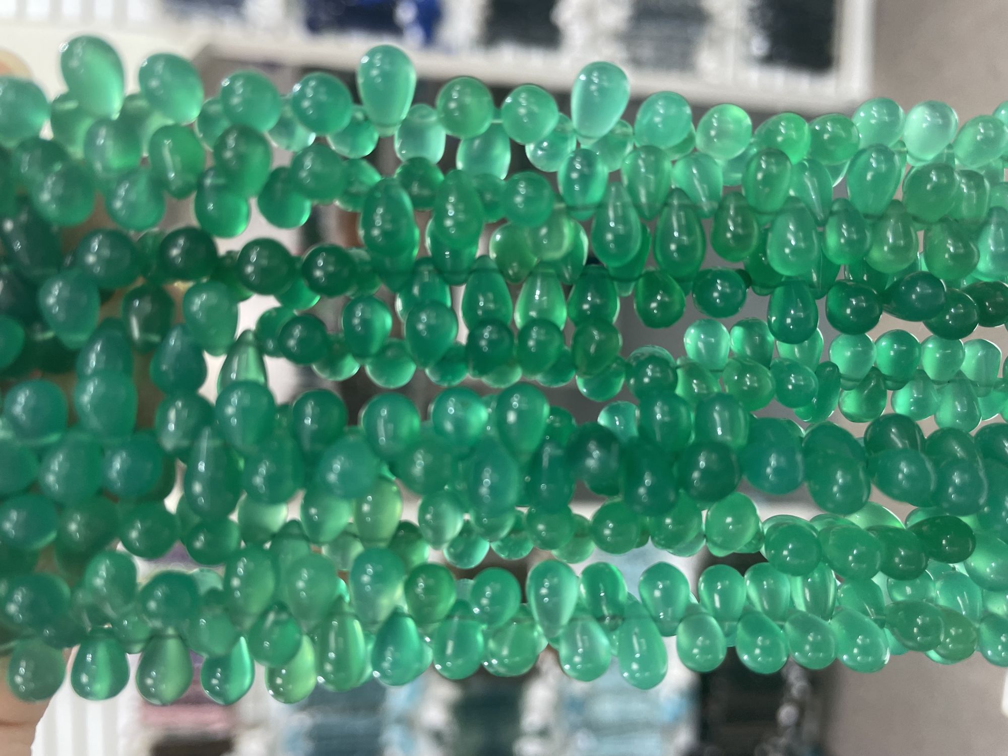 Green Onyx Drop Smooth