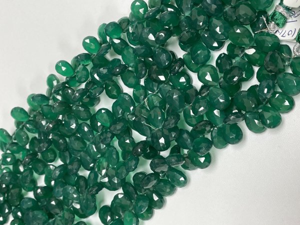 Green Onyx Pear Faceted