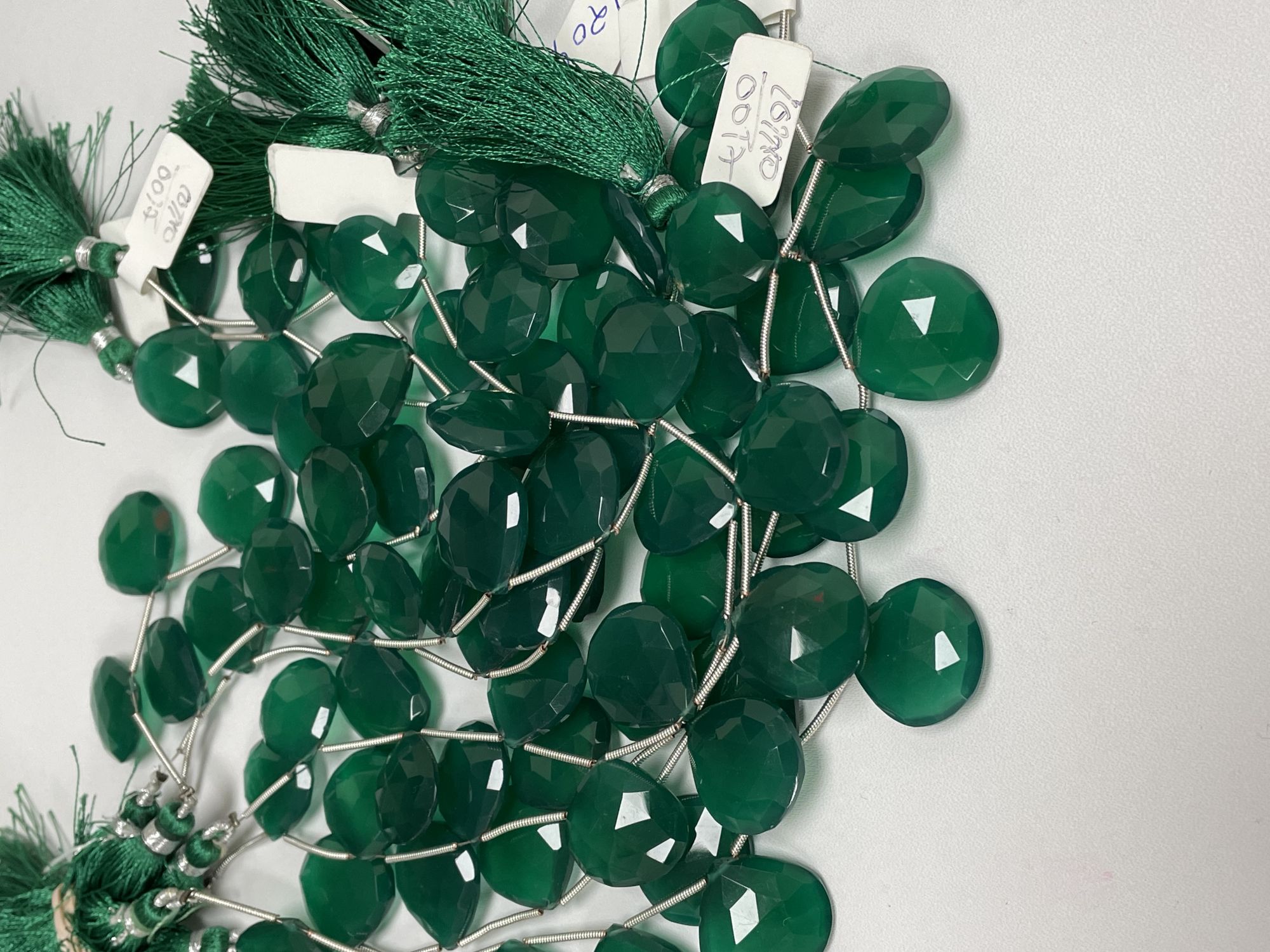 Green Onyx Heart Faceted