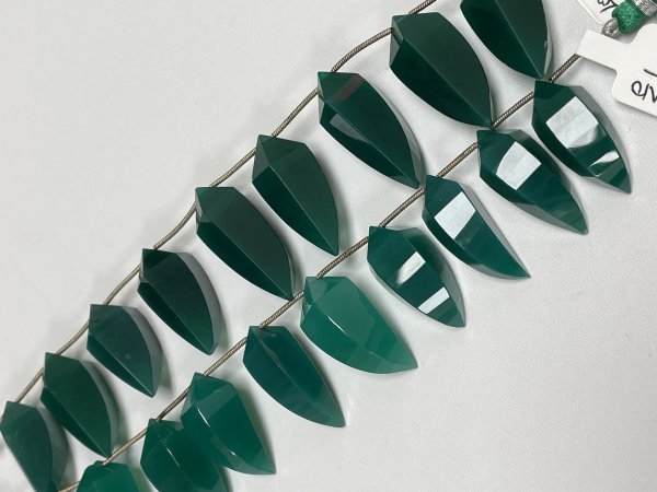 Green Onyx Okra Faceted