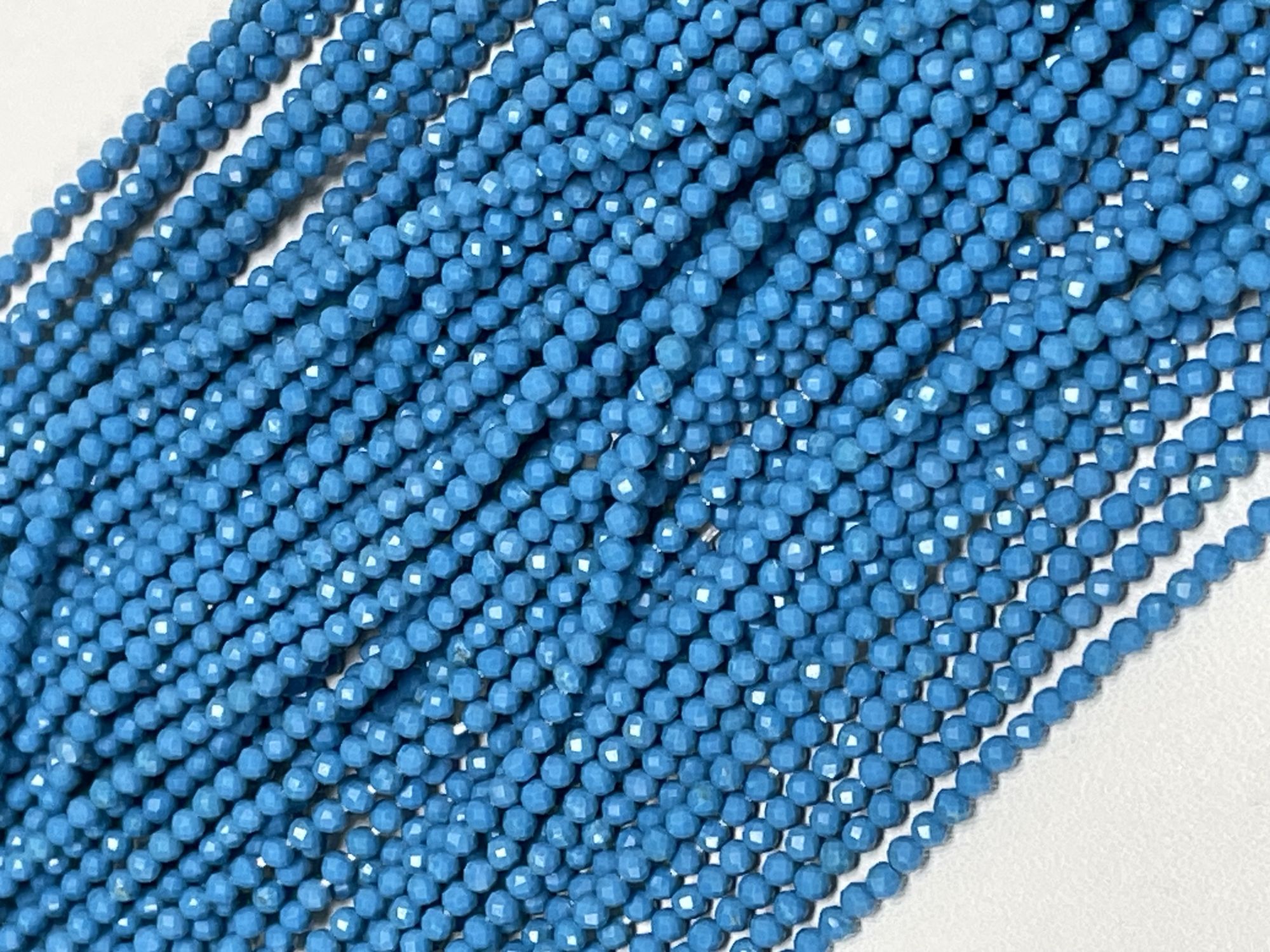 Howlite Rondelle Faceted