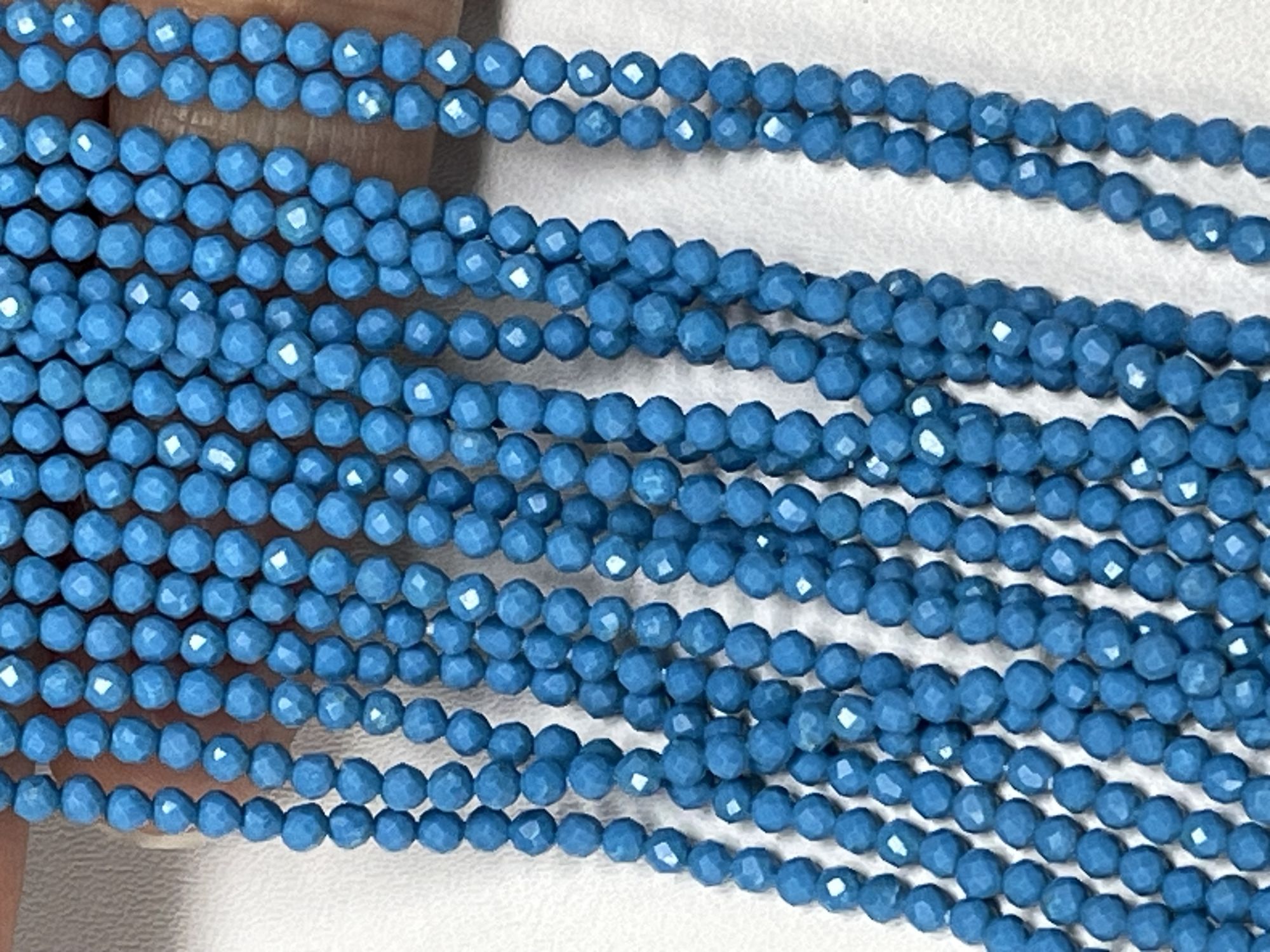 Howlite Rondelle Faceted