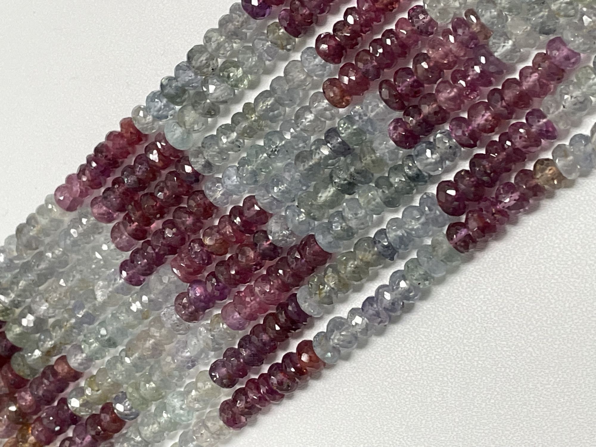 Shaded Umba Sapphire Rondelle Faceted