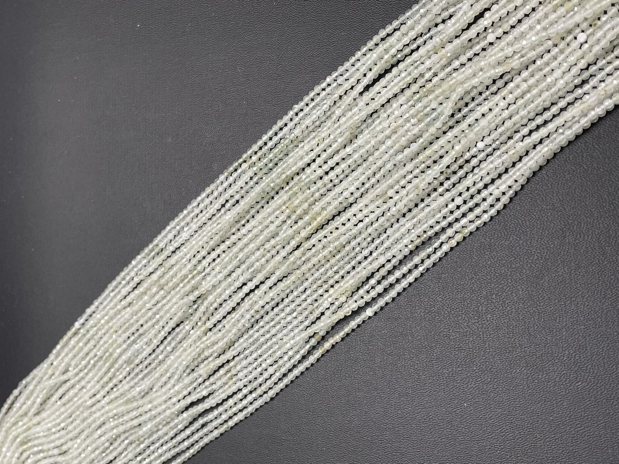 Prehnite Rondelle Faceted