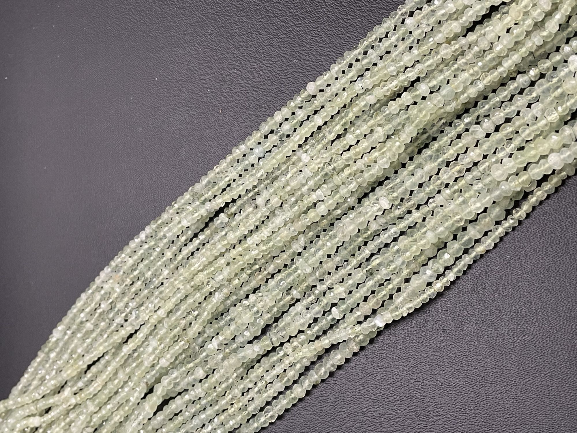 Prehnite Rondelle Faceted