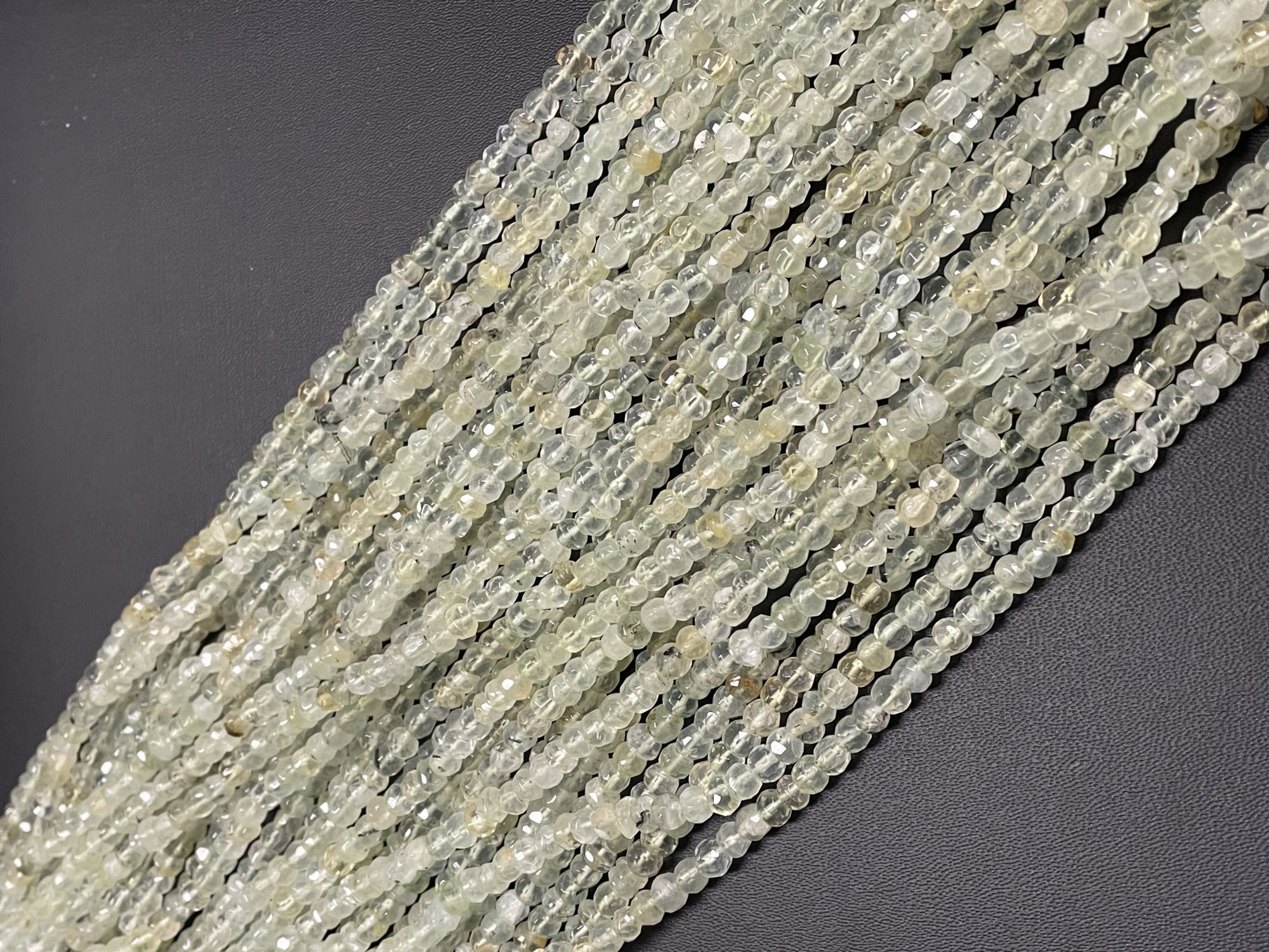 Prehnite Rondelle Faceted