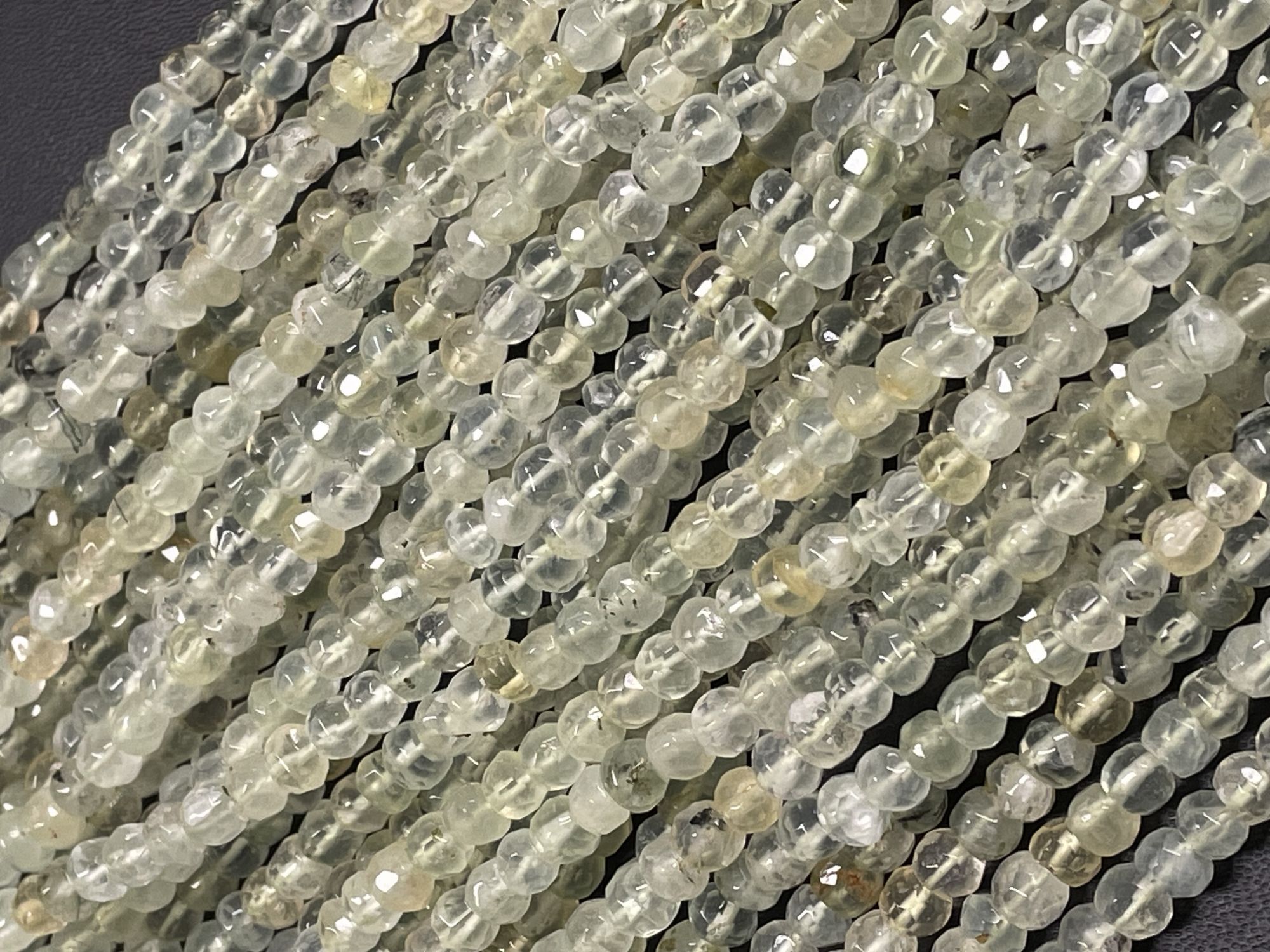 Prehnite Rondelle Faceted