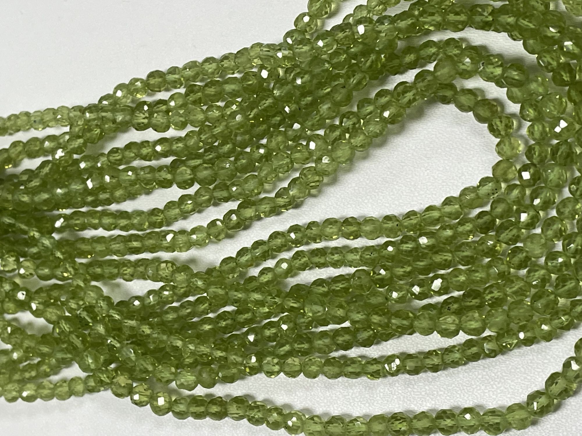 Peridot Round Faceted