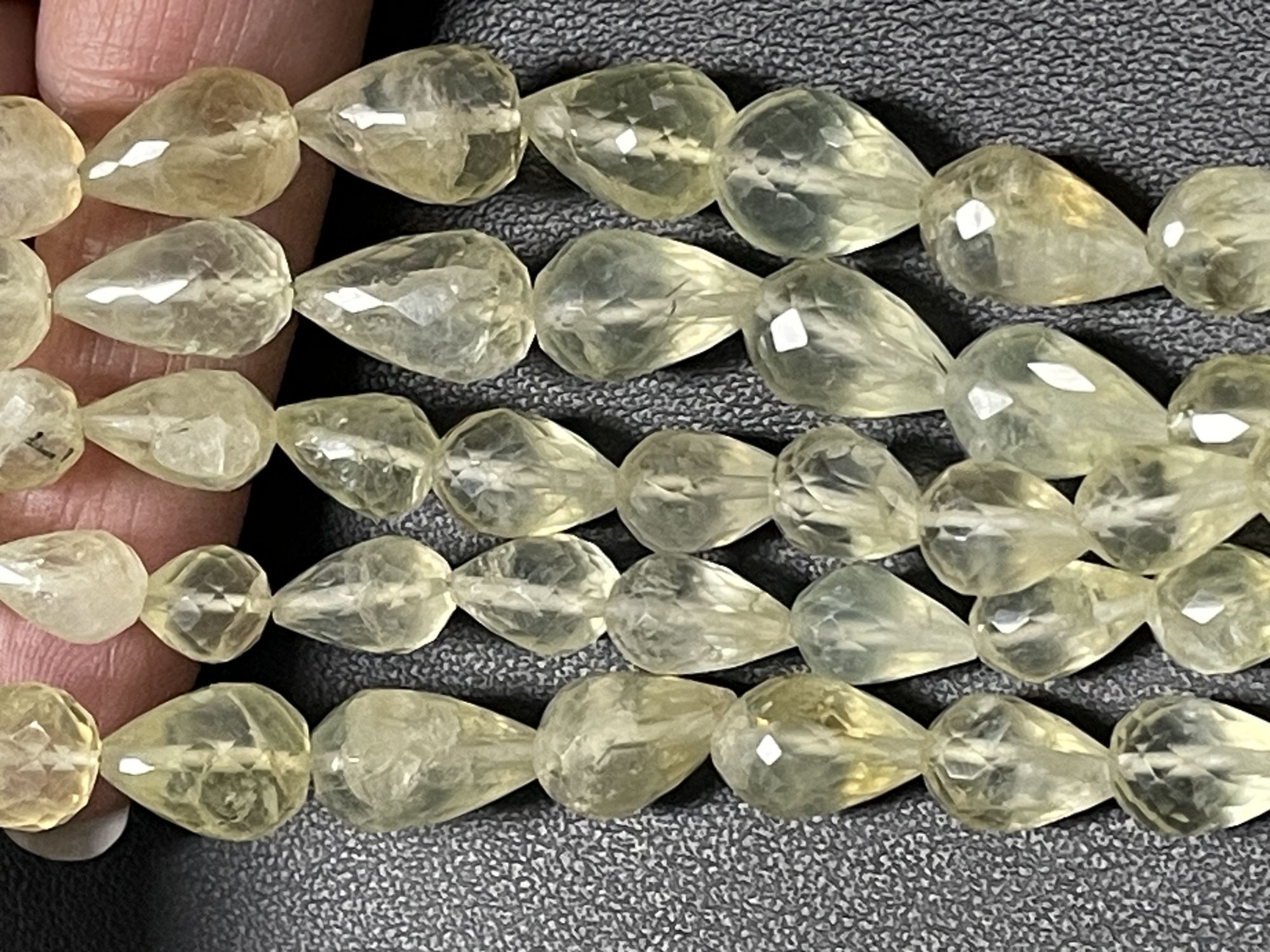 Prehnite Drop Straigt Drill Faceted