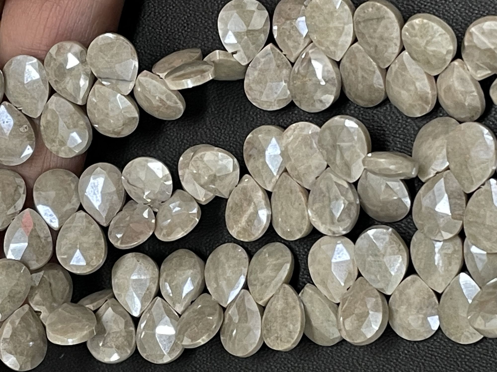 Beige Silverite Pear Faceted