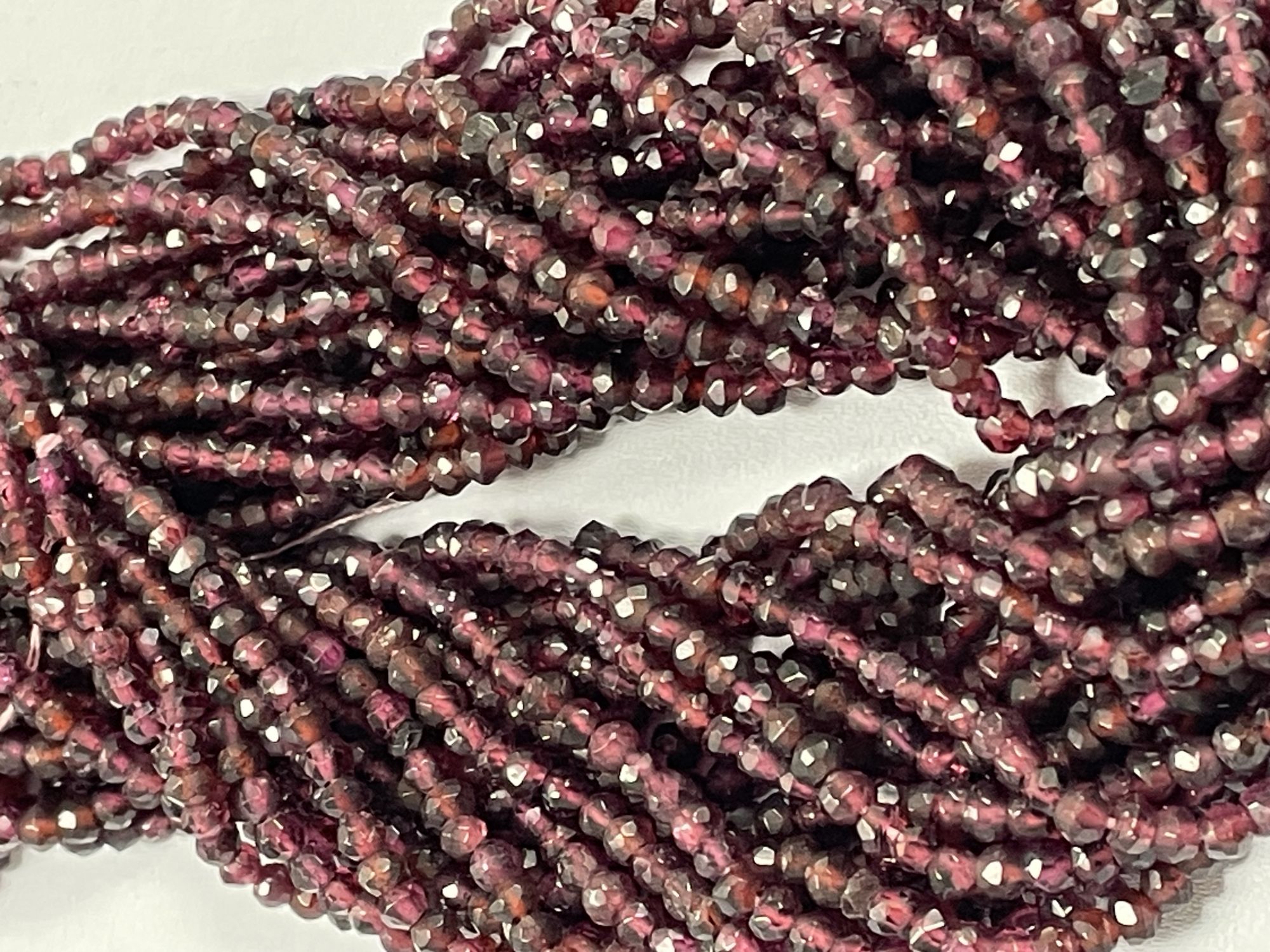 Rhodolite Garnet Rondelle Faceted