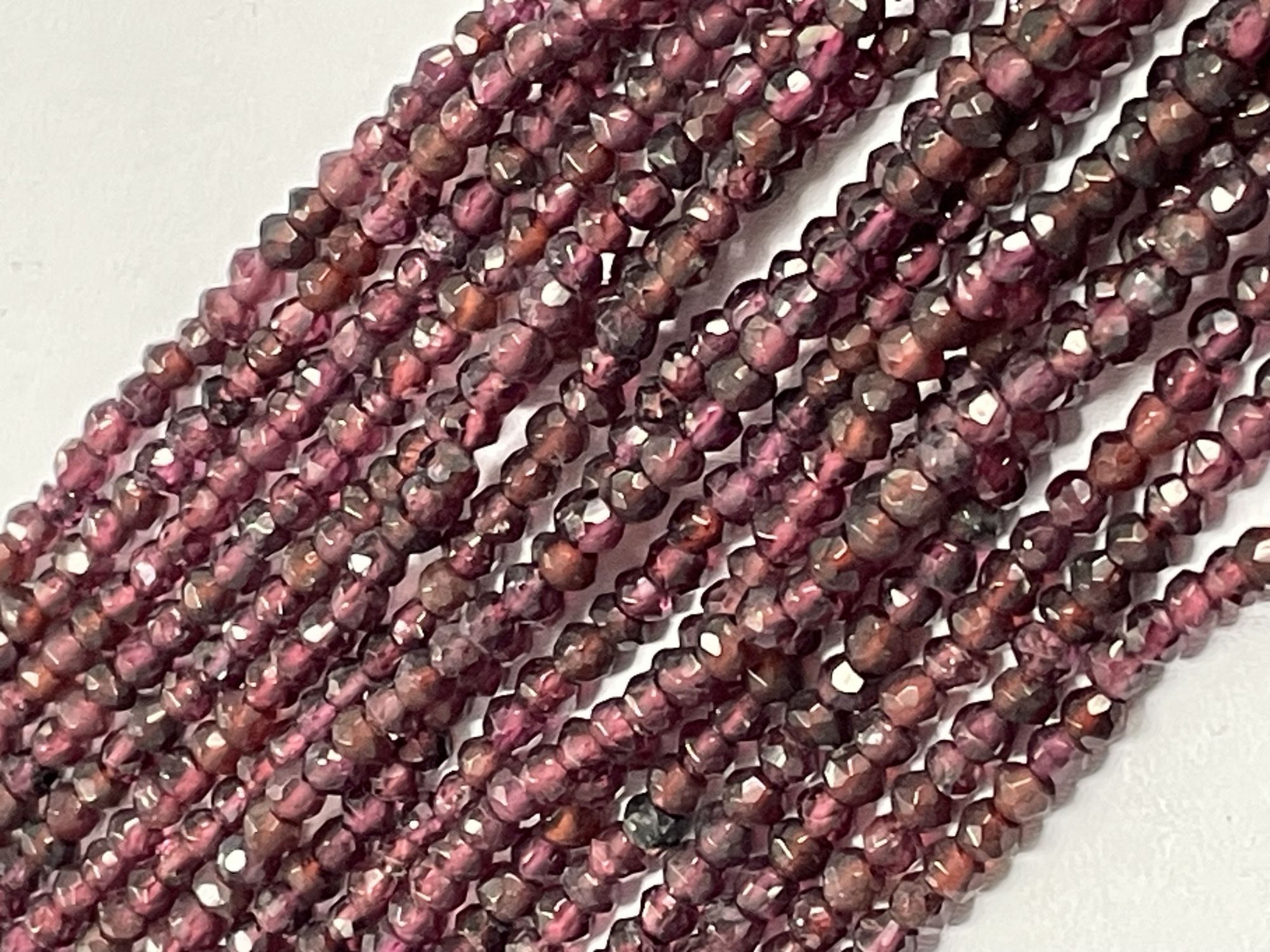 Rhodolite Garnet Rondelle Faceted