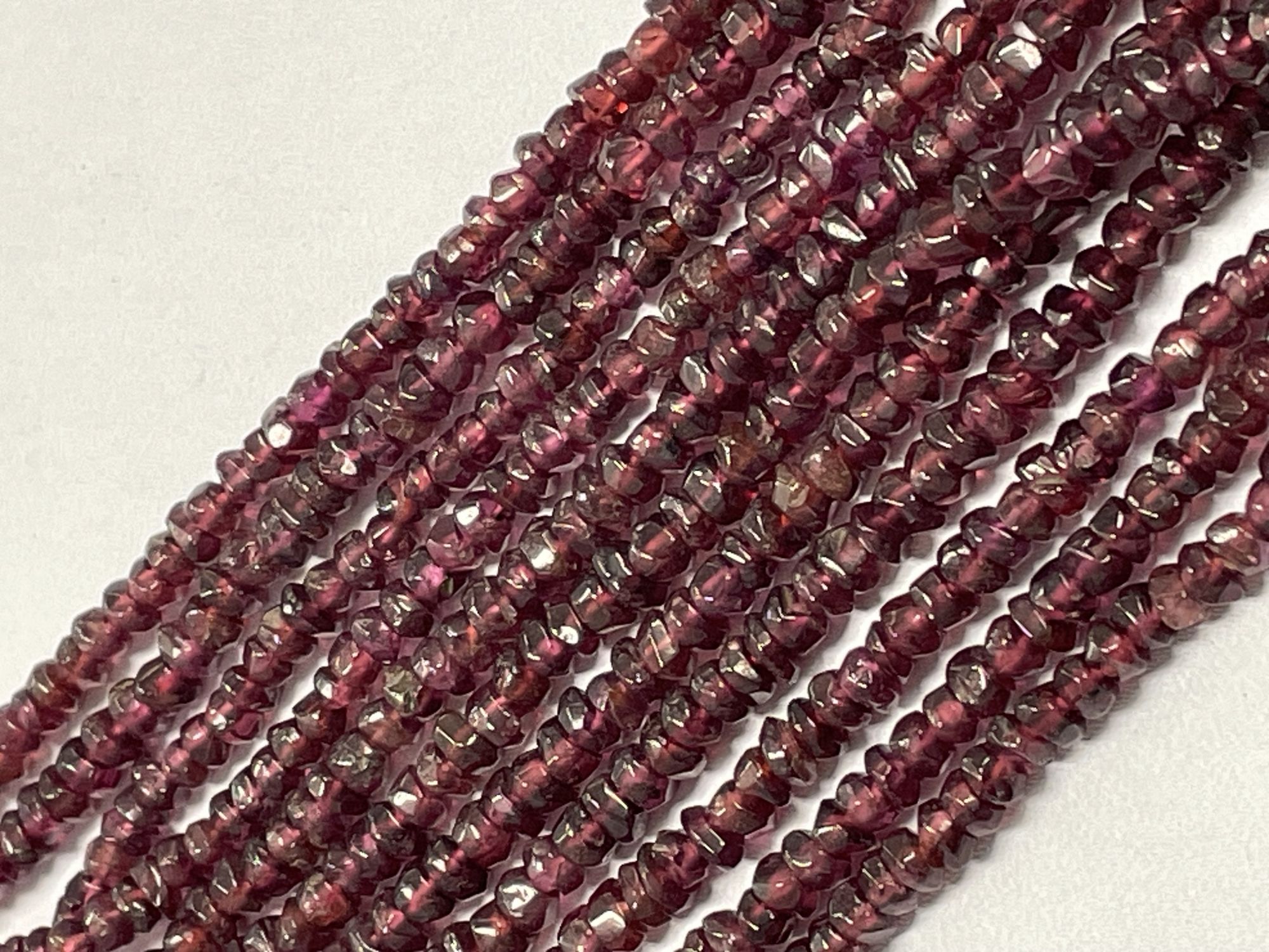 Rhodolite Garnet Rondelle Faceted