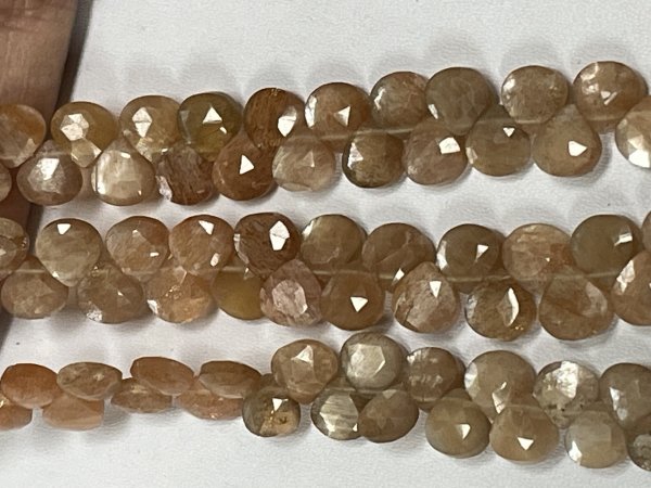 Gold Shine Moonstone Heart Faceted