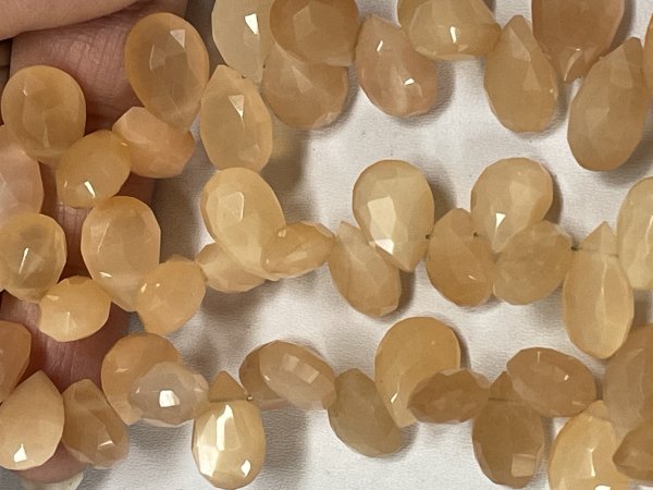 Pink Moonstone Pear Faceted