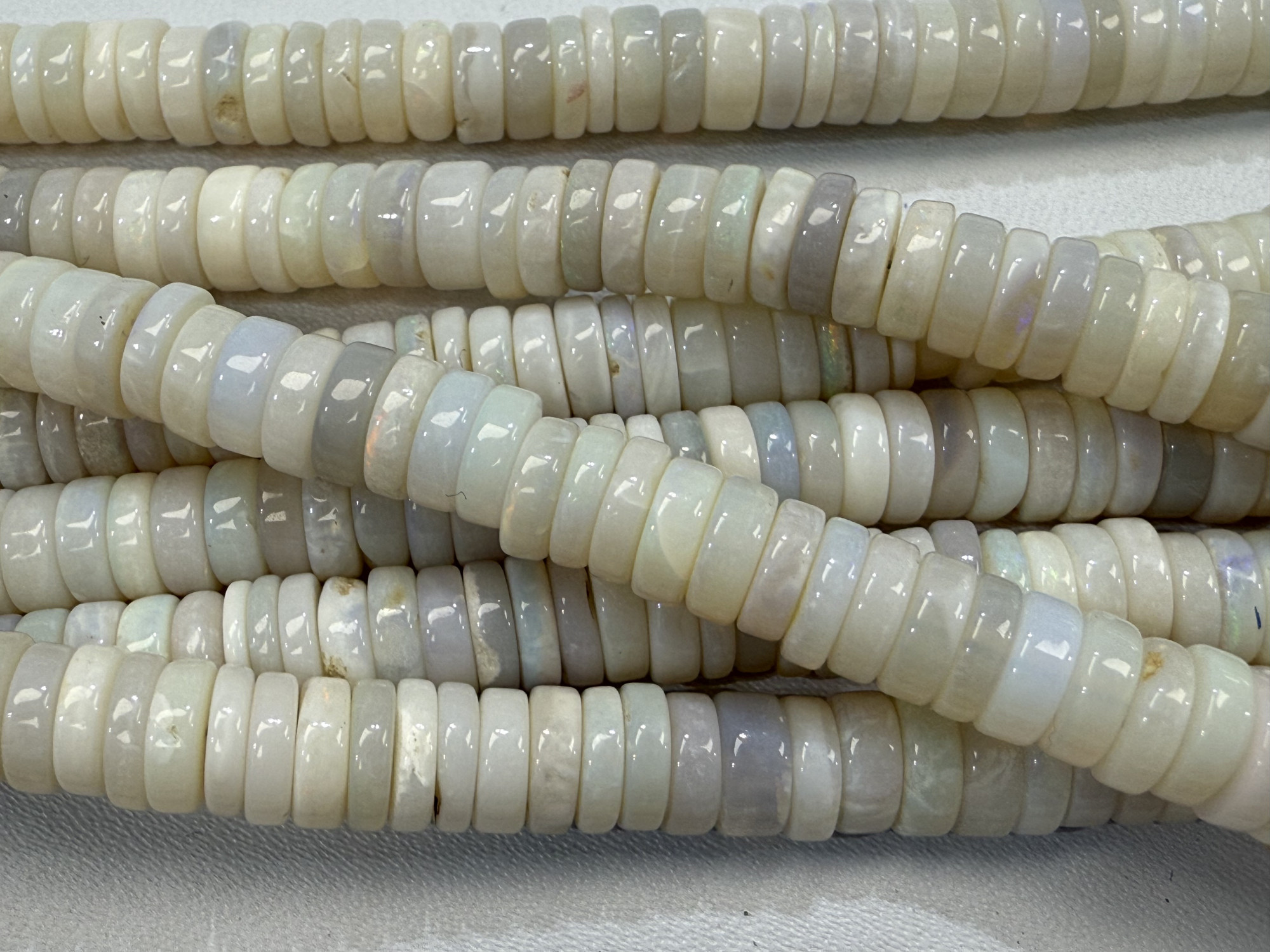 Natural Australian Opal Tire Smooth