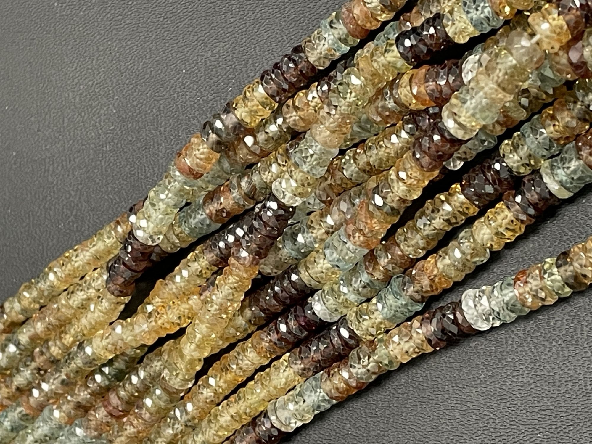 Multi Zircon Tire Faceted