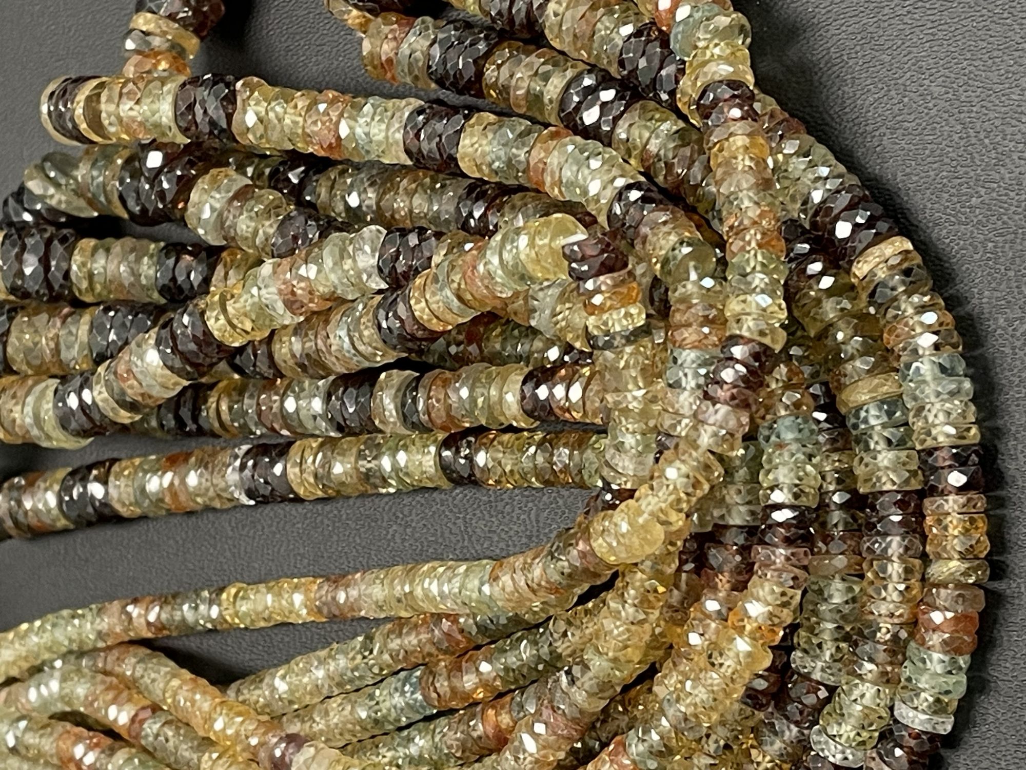 Multi Zircon Tire Faceted