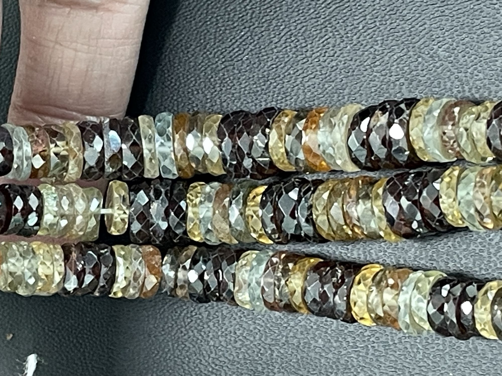 Multi Zircon Tire Faceted