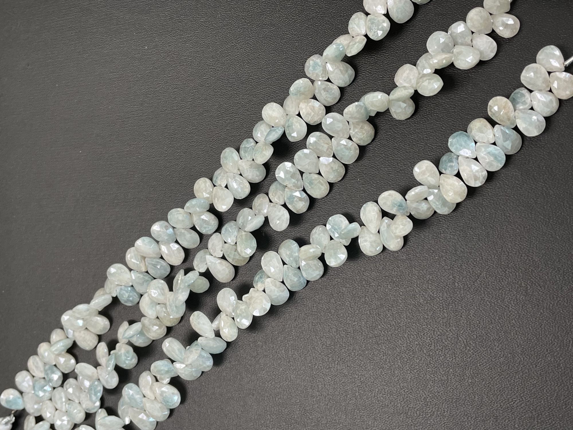 Blue White Silverite Pear Faceted