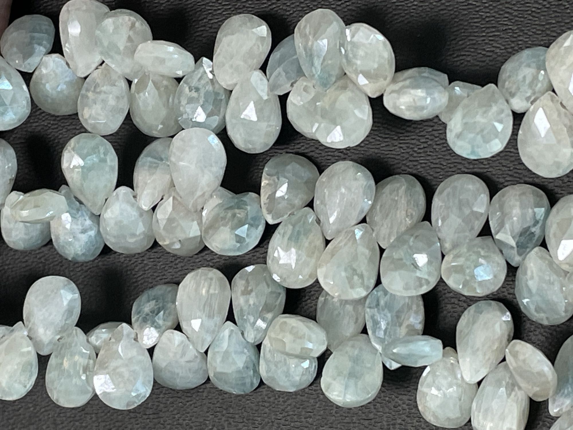 Blue White Silverite Pear Faceted