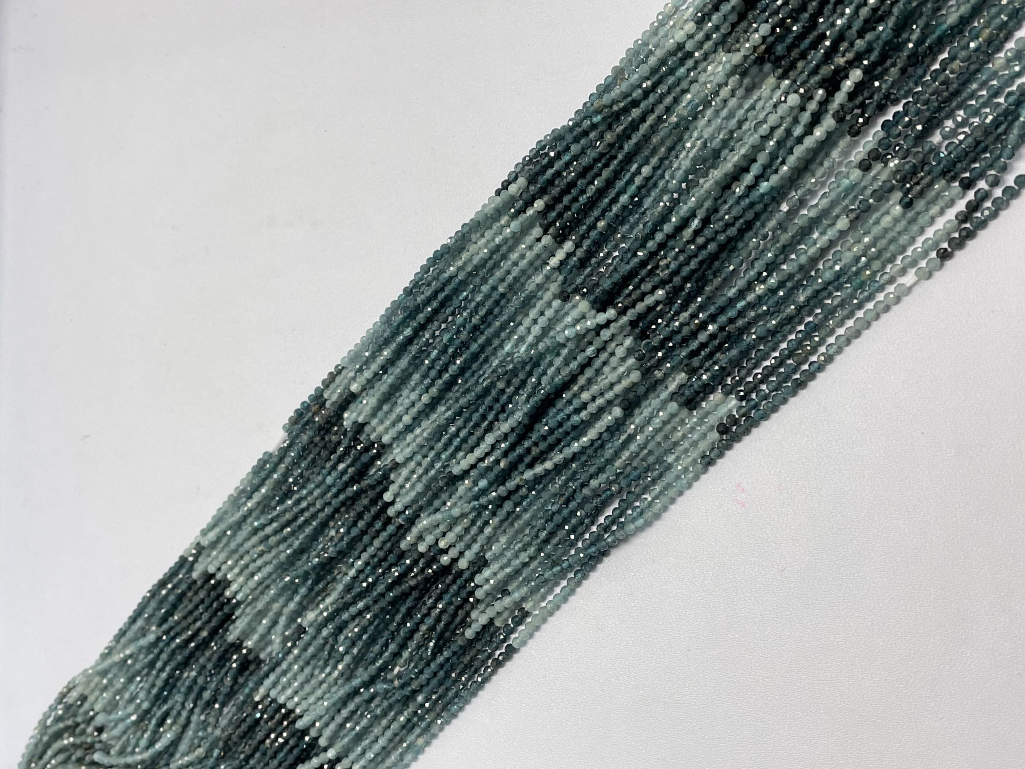 Shaded Blue sapphire Rondelle Faceted