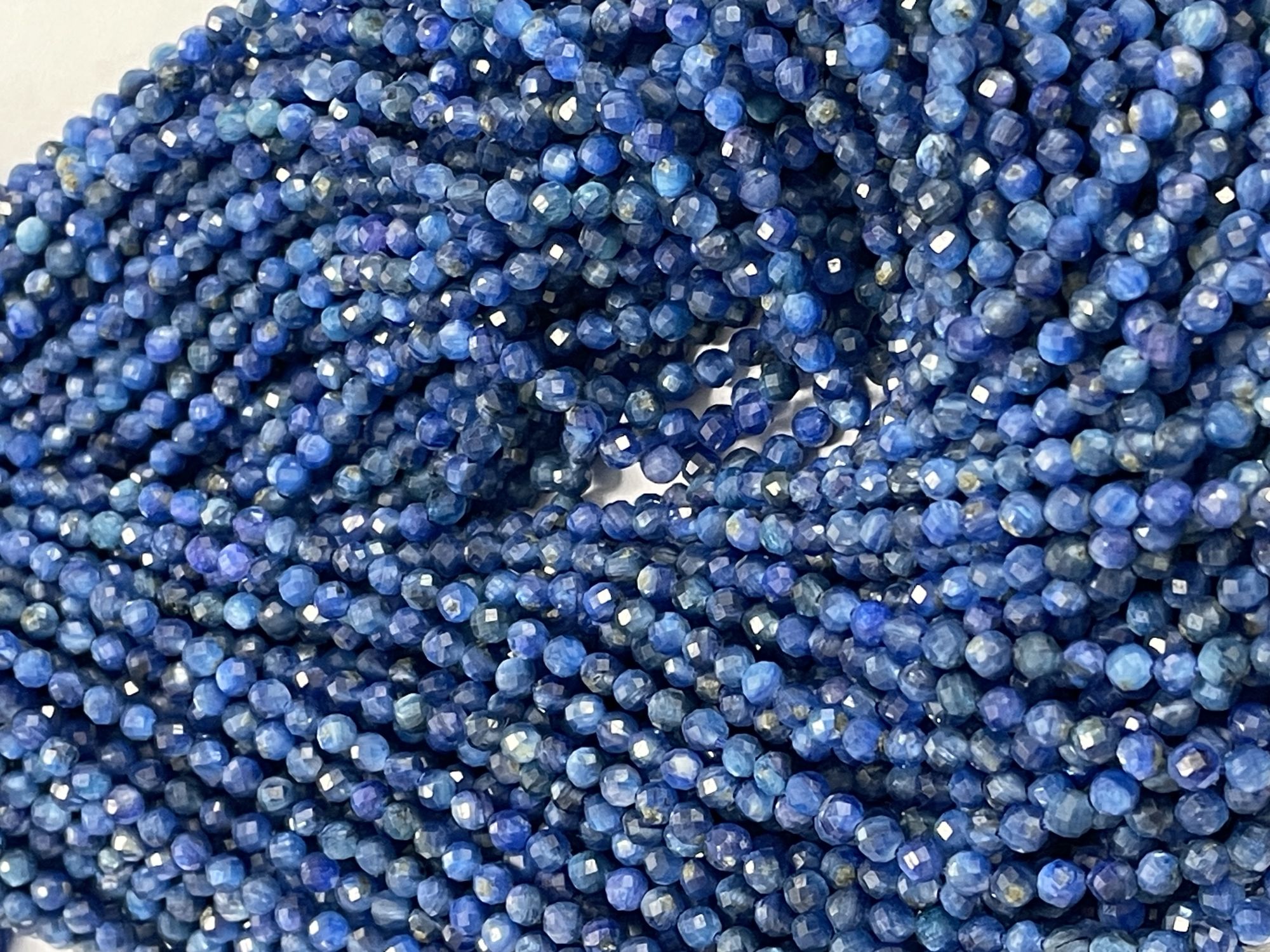 Blue Kyanite Rondelle Faceted