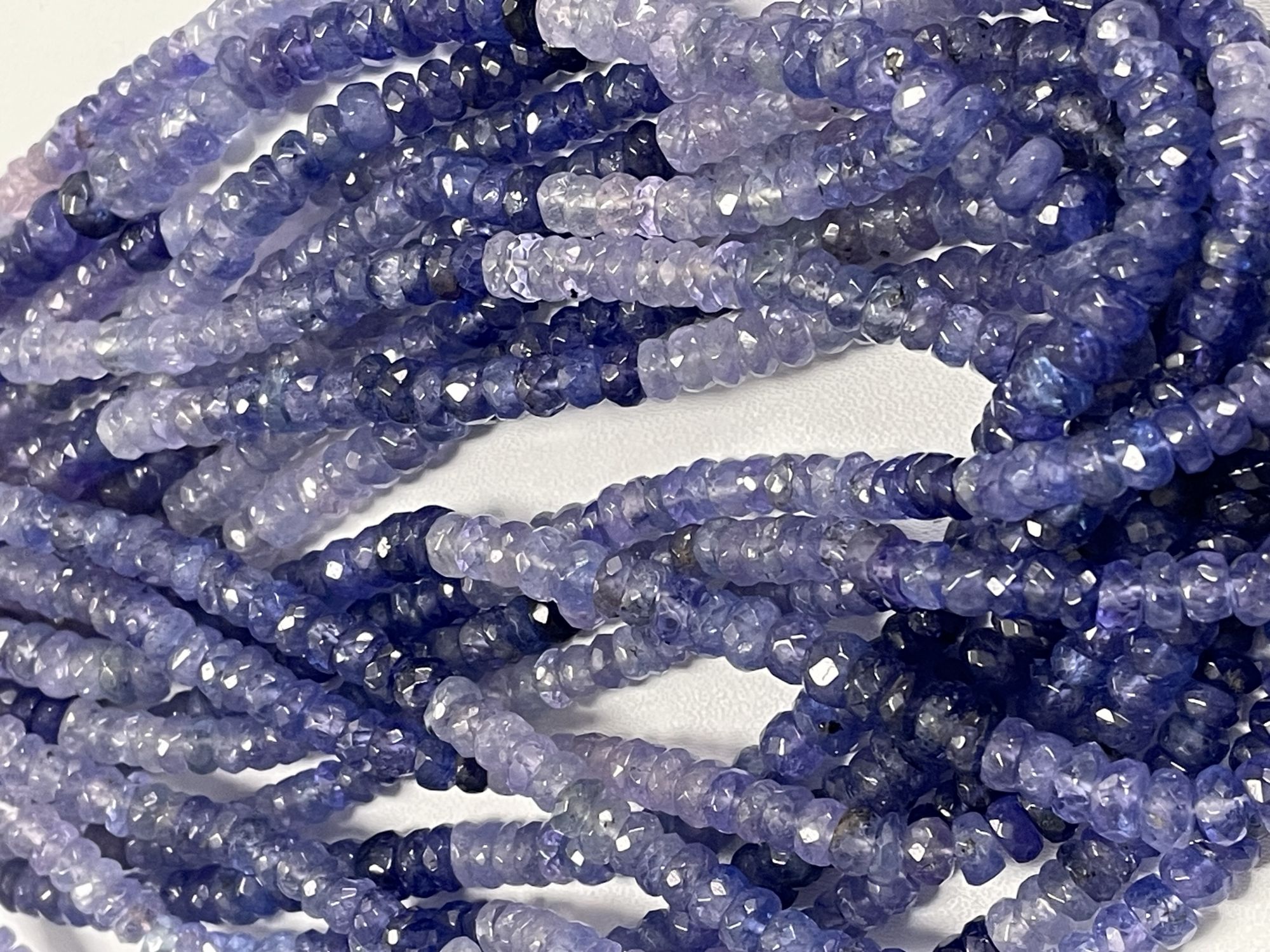 Shaded Tanzanite Rondelle Faceted