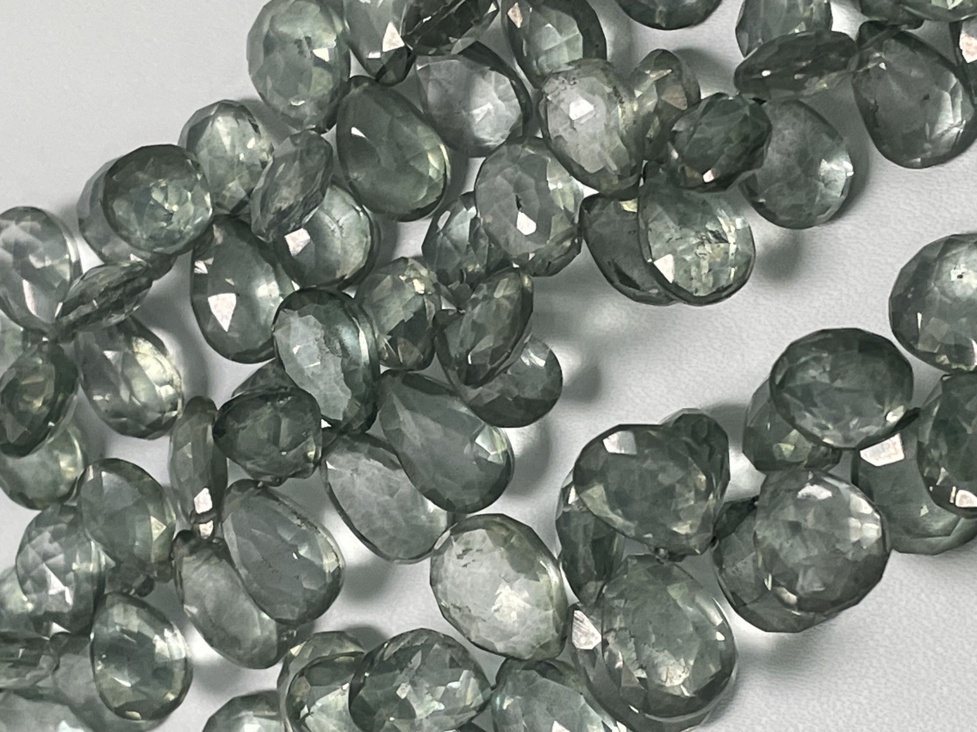 Green Mystic Quartz Pear Faceted