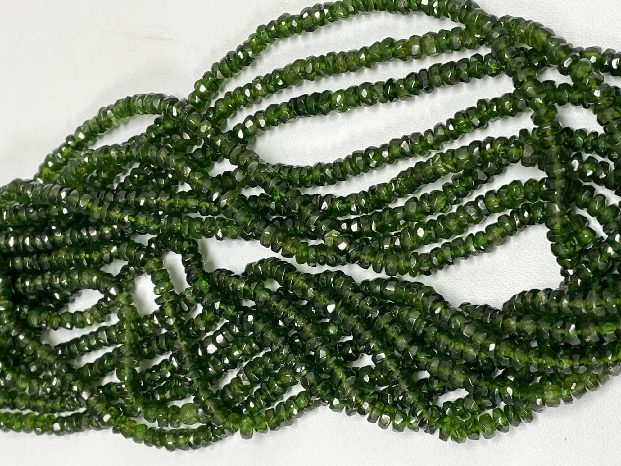 Chrome Diopside Rondelle Faceted