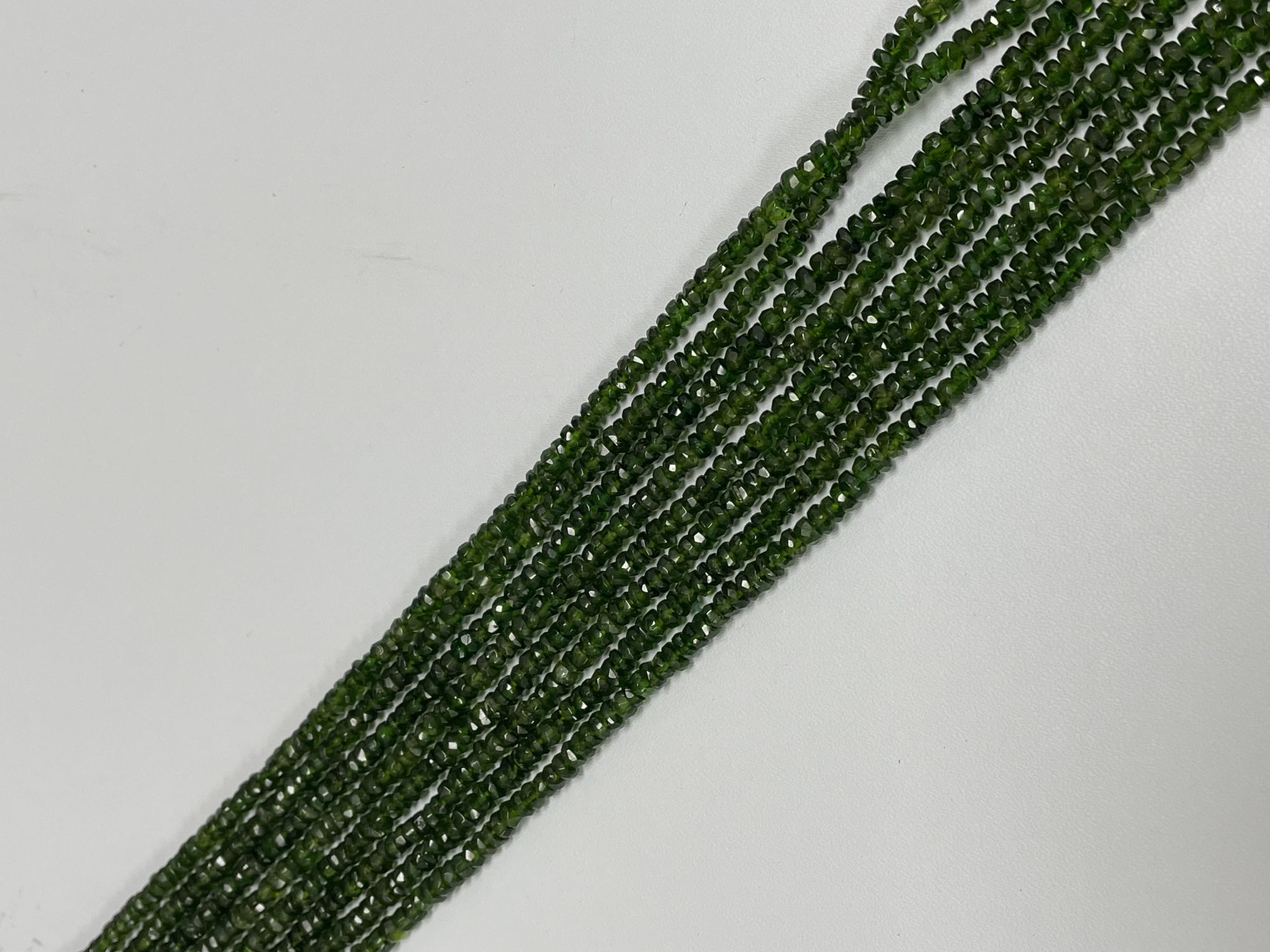 Chrome Diopside Rondelle Faceted