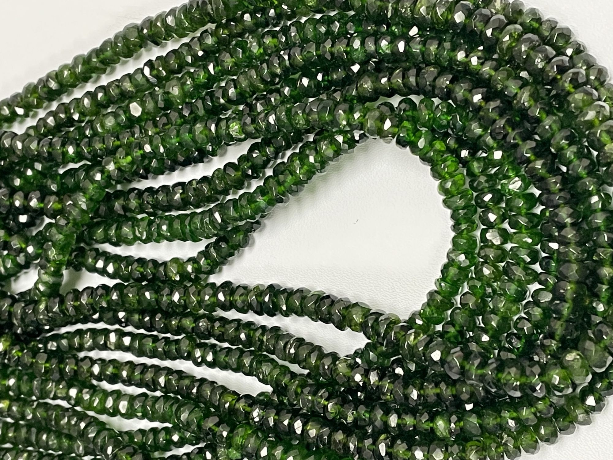 Chrome Diopside Rondelle Faceted
