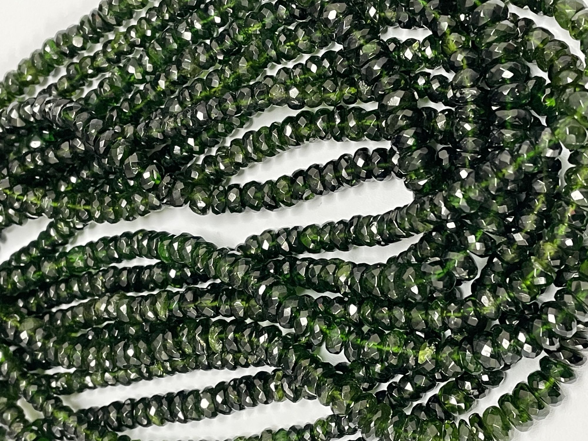 Chrome Diopside Rondelle Faceted