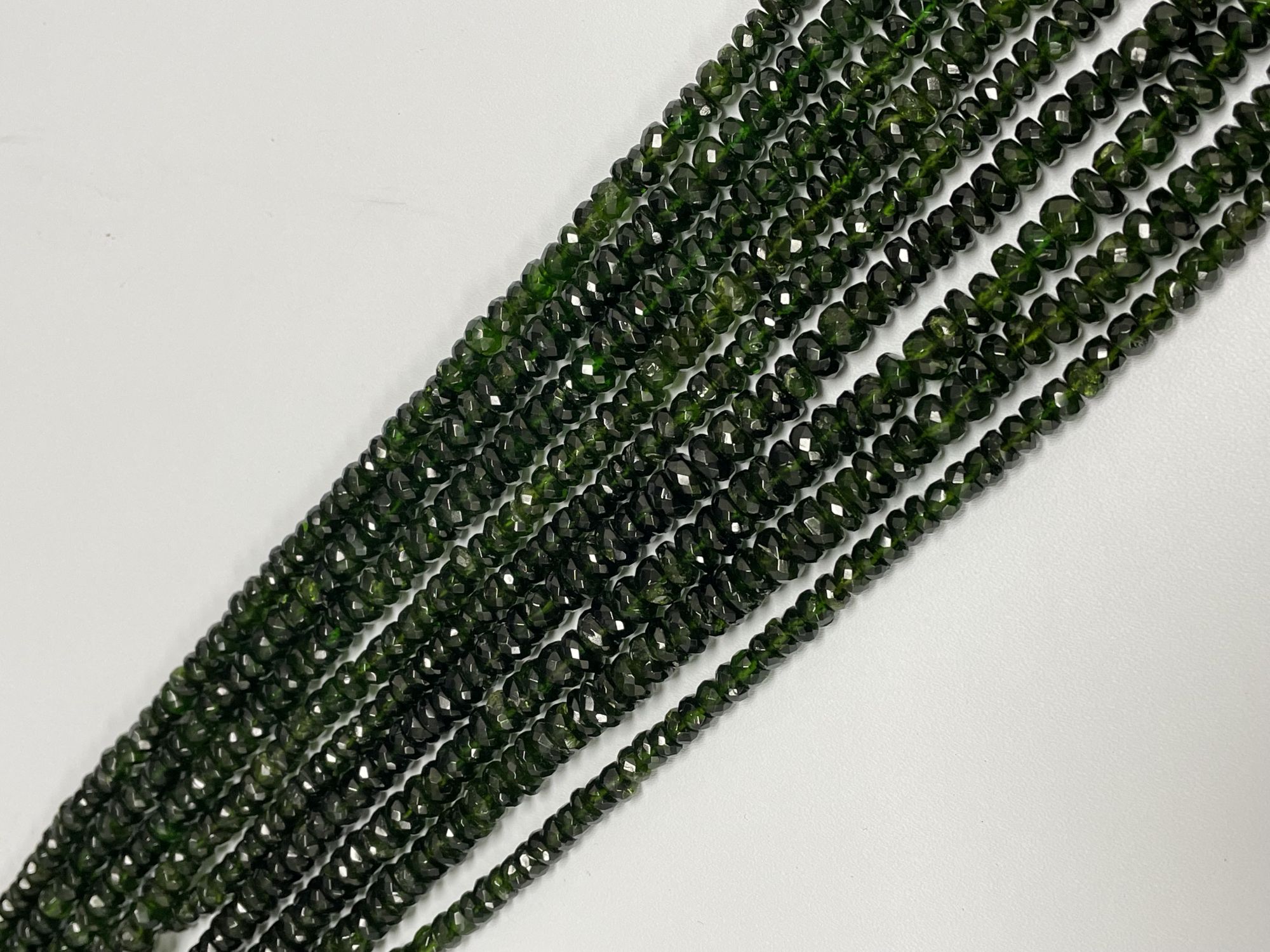 Chrome Diopside Rondelle Faceted