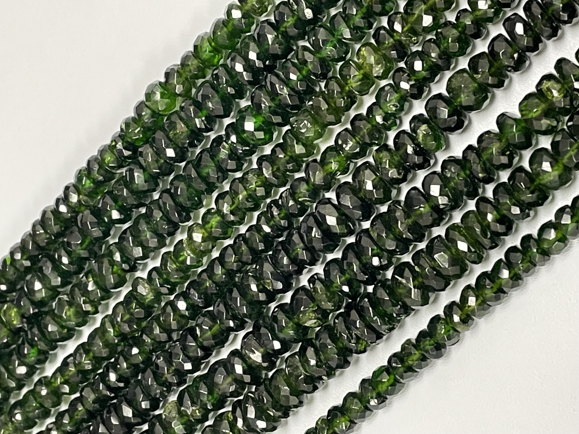 Chrome Diopside Rondelle Faceted