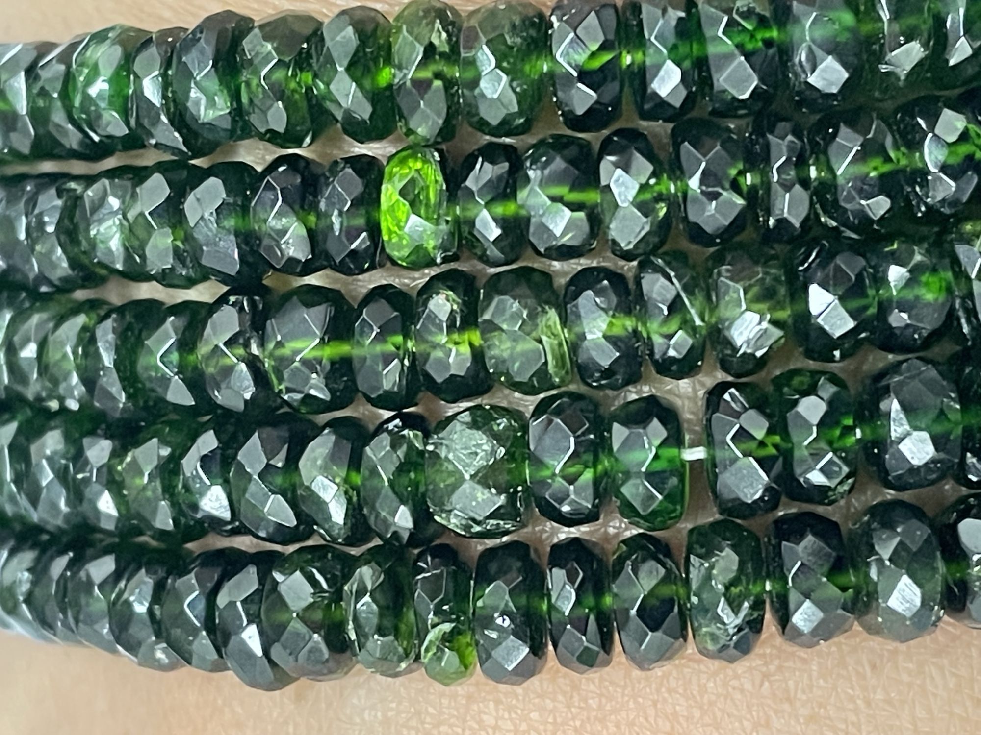Chrome Diopside Rondelle Faceted