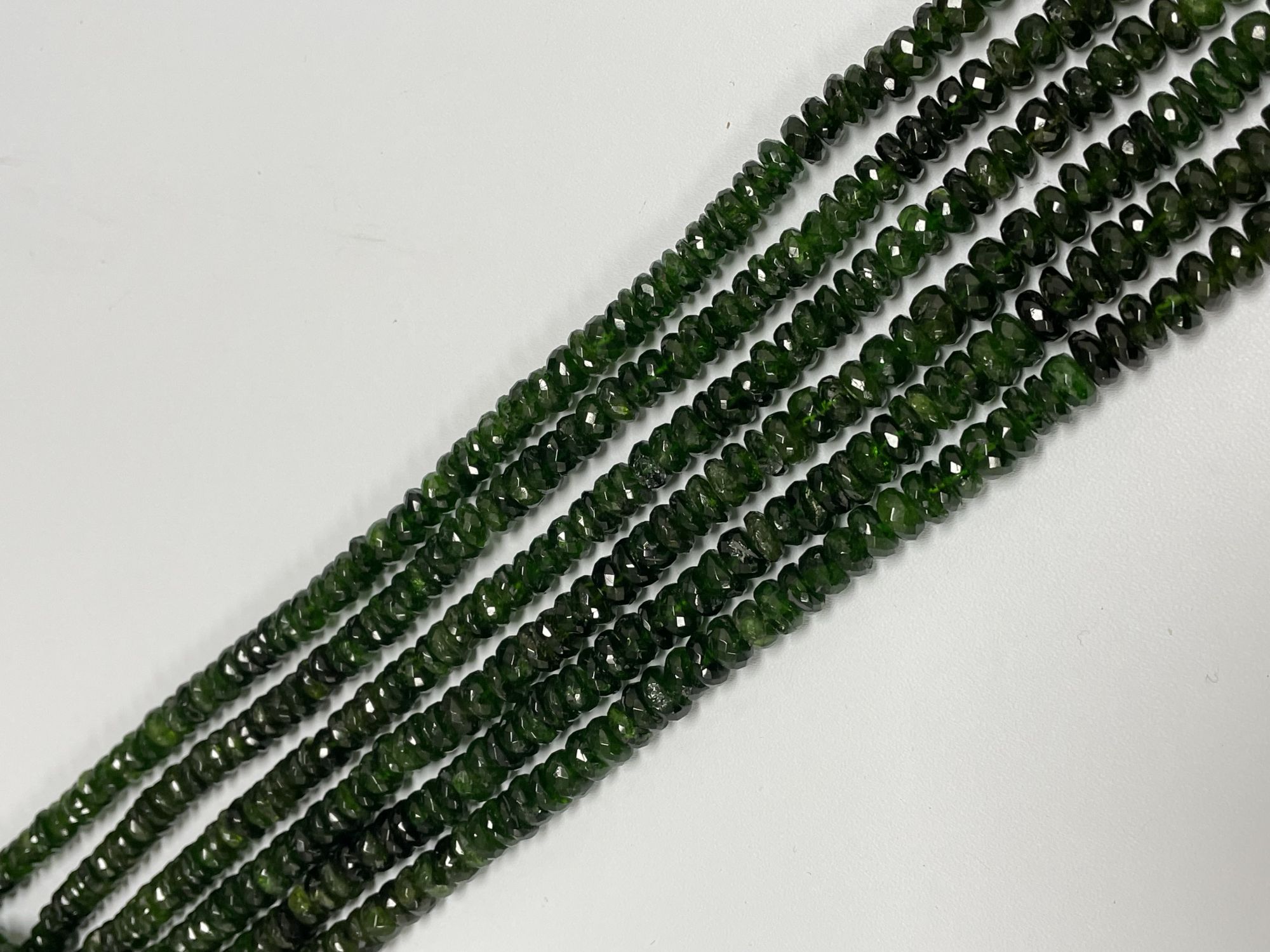 Chrome Diopside Rondelle Faceted