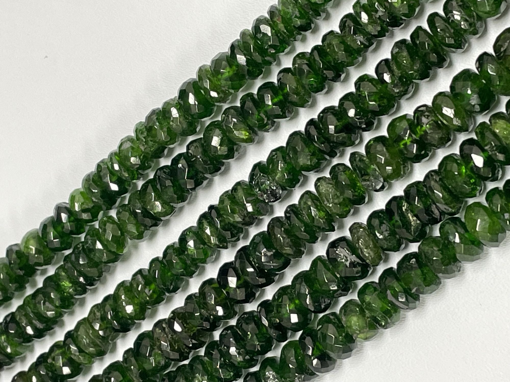 Chrome Diopside Rondelle Faceted