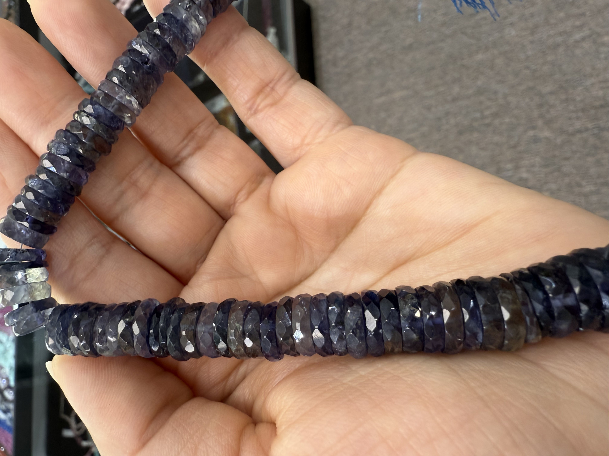 Iolite Tire Faceted