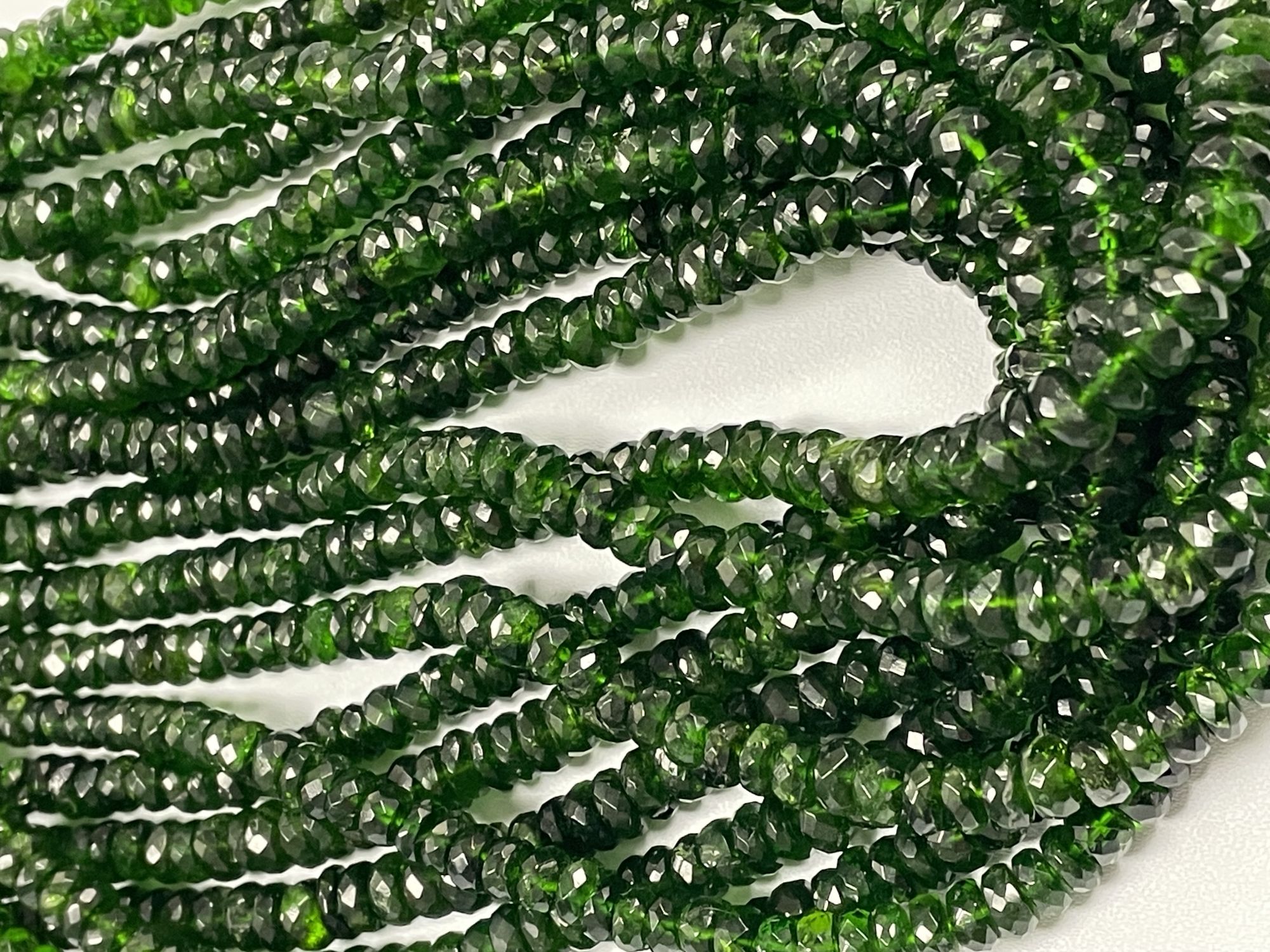 Chrome Diopside Rondelle Faceted
