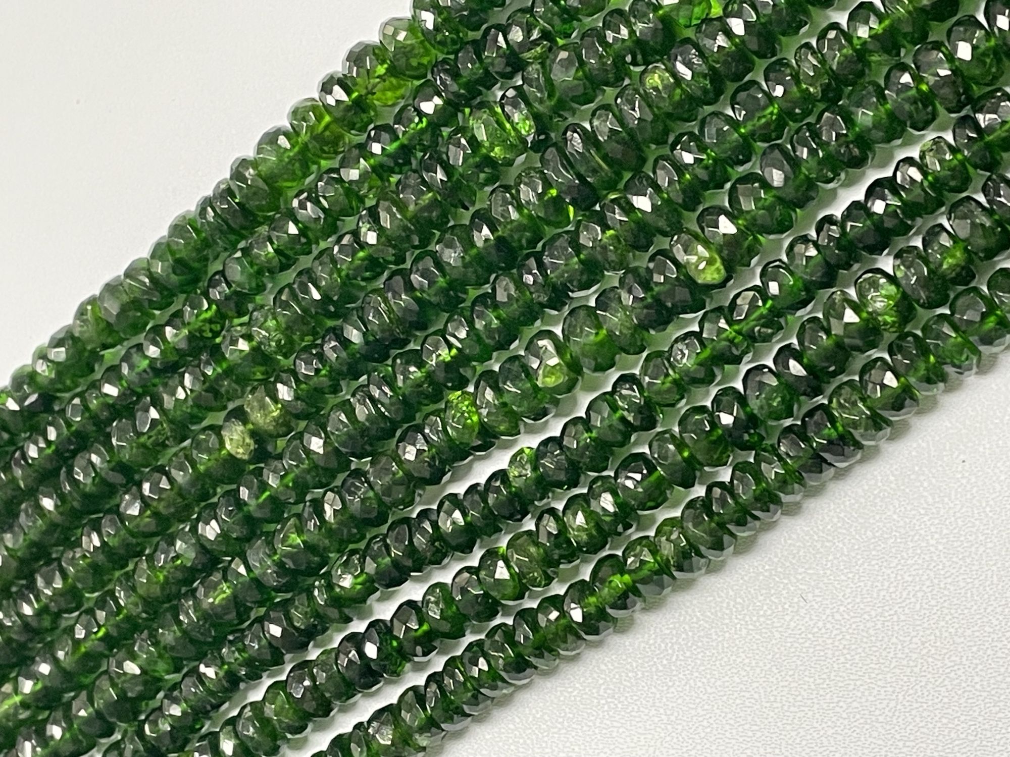 Chrome Diopside Rondelle Faceted