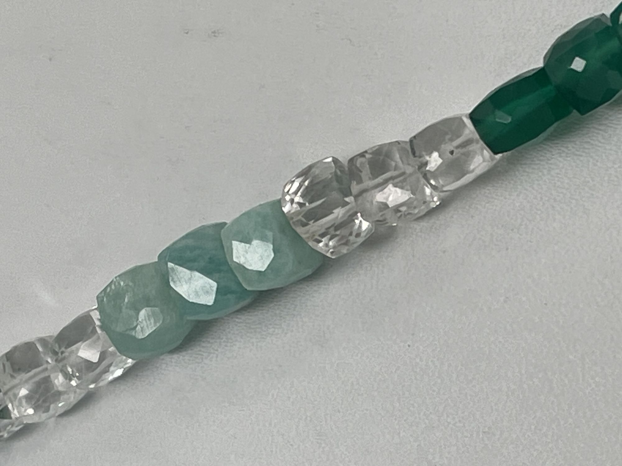 Multi Stone Cube Faceted