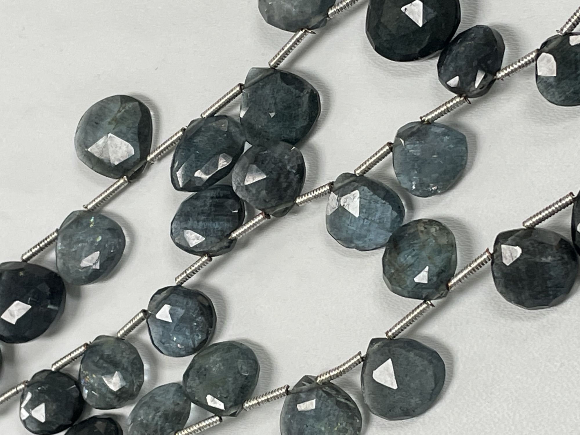 Moss Aquamarine Heart Faceted