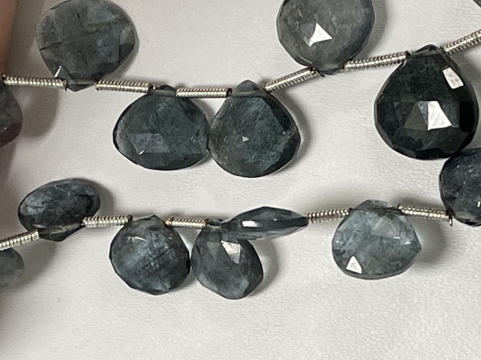 Moss Aquamarine Heart Faceted