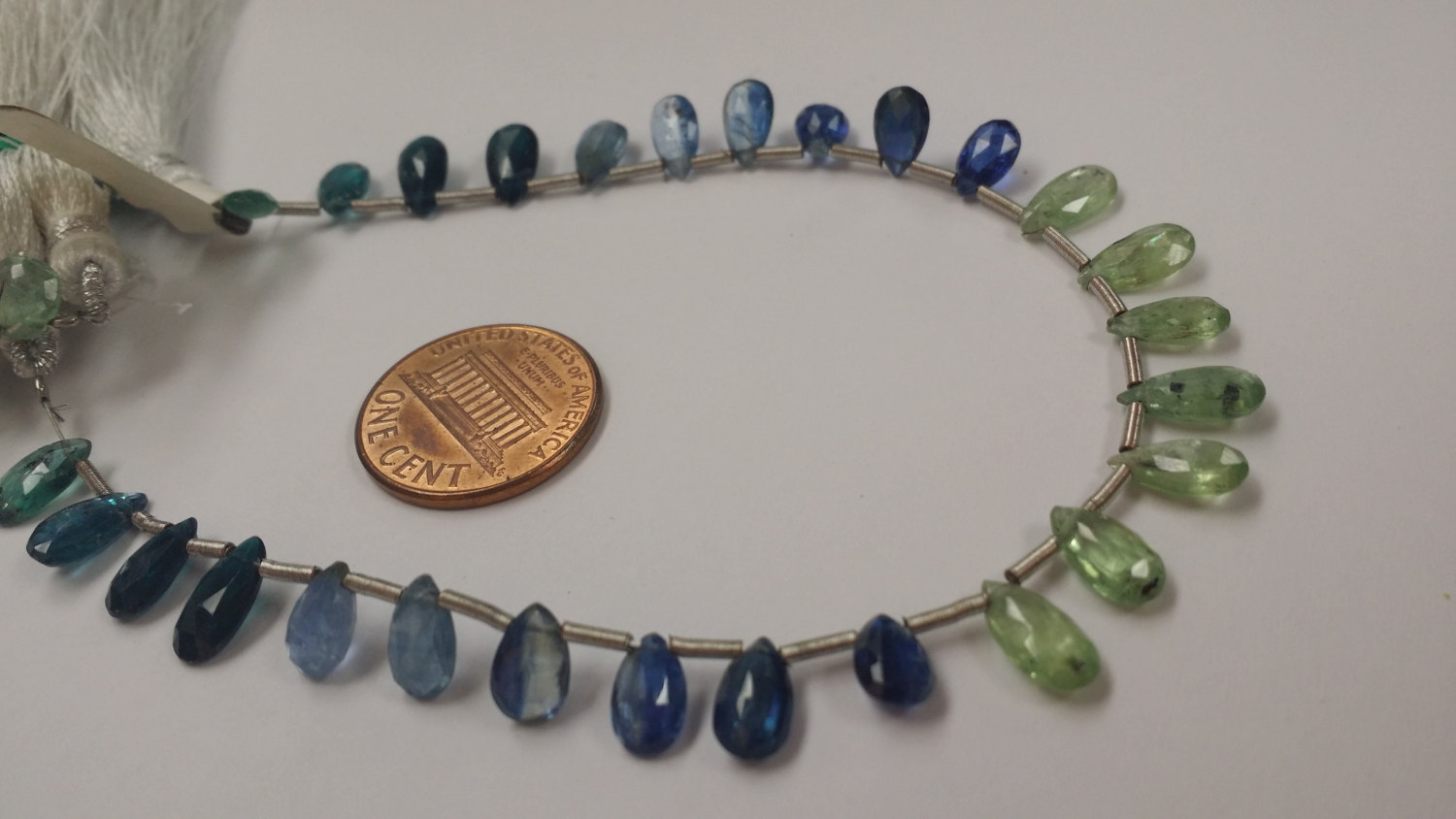 Kyanite Pear Faceted Small (NATURAL)