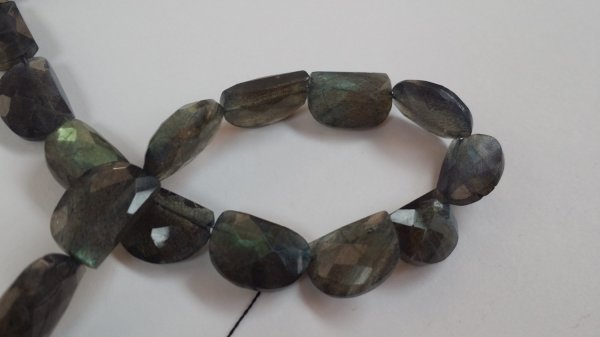 Labradorite D Faceted