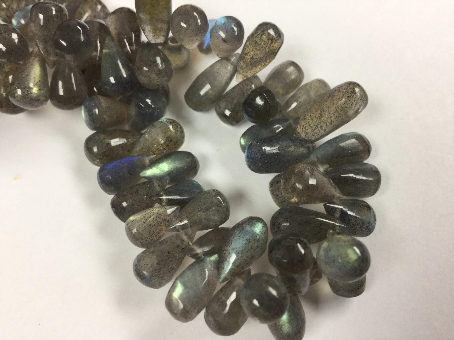 Labradorite Drops Smooth