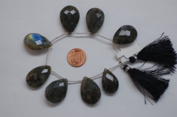 Labradorite Pear Checker Board cut