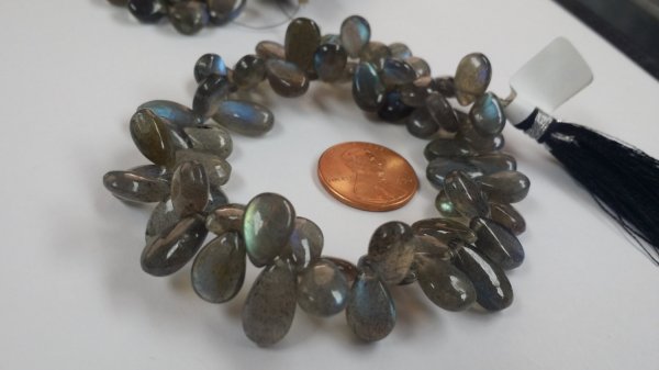 Labradorite Pears Smooth