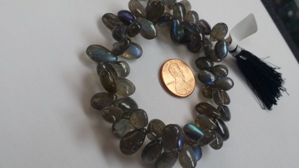 Labradorite Pears Smooth